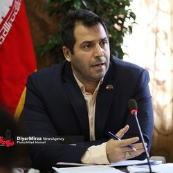 رئیس شورای شهر در جلسه بازآفرینی شهری:  میدان مرکزی شهر نیازمند پیاده راه است