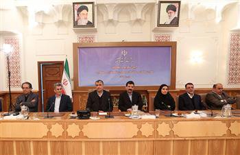 تودیع و معارفه معاونان مسکن‌و‌ساختمان و معماری‌ و شهرسازی، با حضور وزیر راه و شهرسازی برگزار شد.