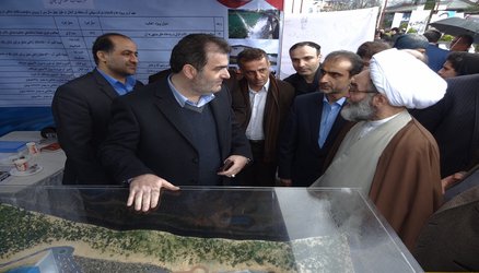 ملاقات عمومی مدیران دستگاههای اجرایی استان در نمایشگاه دستاوردهای انقلاب اسلامی