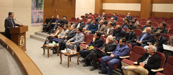 برداشت سالانه ۱۰۰ میلیون مترمکعب آب از چاه های دامغان