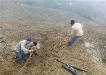 رفع قطعی آب شرب روستای زندانچال مینودشت با تعویض بخشی ازخط انتقال