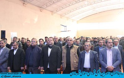 حضور اعضای شورای اسلامی شهر ساری و احمد حسین زادگان استاندار مازندران در مراسم  هفته منابع طبیعی و روز درختکاری در  بوستان قائم