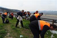 استقبال از بهار طبیعت در شهرستان رودبار با اجرای مراسم پاکسازی عمومی زباله