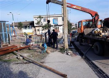 با تعویض الکتروموتور و پمپ چاه آب روستای دارکلاته ۱۹۰۰ نفر از نعمت آب شرب بهره مند شدند