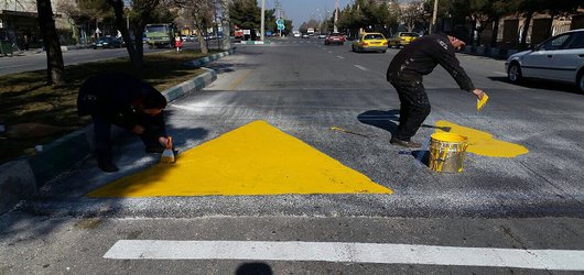 رنگ آمیزی جداول و خط کشی های معابر