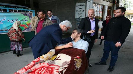 حضور رییس کمیسیون فرهنگی و اجتماعی شورای اسلامی شهر رشت در مراسم اختتامیه جشن "امی محله" در محله معلولین رشت به همت سازمان فرهنگی اجتماعی ورزشی شهرداری رشت