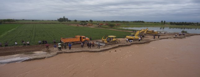 بسیج امکانات شرکت بهره برداری شمال خوزستان برای مناطق سیل زده شمال خوزستان