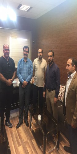 گزارش تصویری / اعزام نیروی انسانی و تجهیزات کمک رسانی شهرداری مبارکه به مناطق سیل زده - اهواز