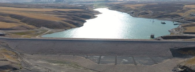 سد شنجور شهرستان رزن در آستانه سر ریز