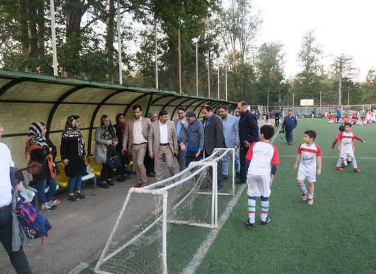 گزارش تصویری ازبازدید شهرداررشت دکترناصرحاج محمدی ازمدرسه فوتبال سازمان فرهنگی اجتماعی و ورزشی شهرداری رشت.