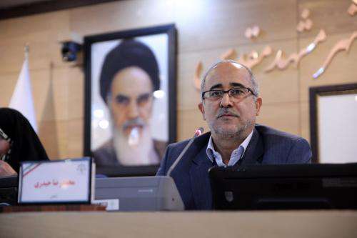 اصول اخلاقی نباید قربانی منافع سیاسی شود