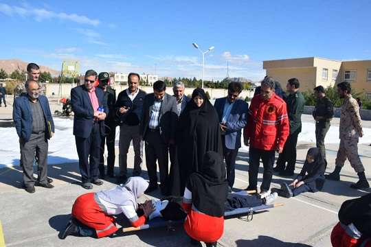 مانور ایمنی در برابر بمباران هوایی در شاهرود برگزار شد