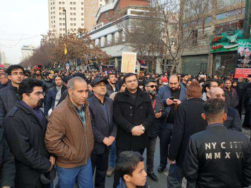 دشمن بداند که مردم ما، نظام و کشور و قهرمانان ملی  ...