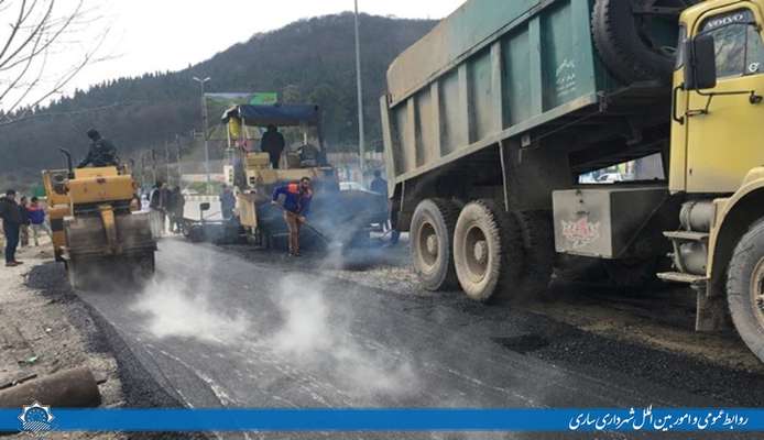 بهسازی و آسفالت معابر در مناطق سه گانه شهر
