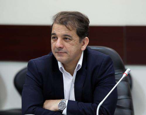 ضدعفونی روزانه 130 واگن و 36 ایستگاه قطارشهری مشهد