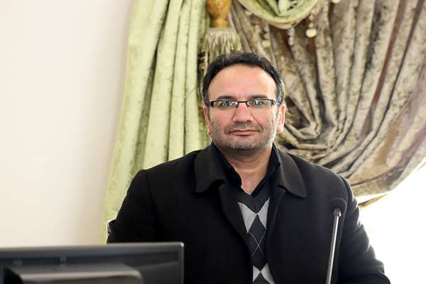 به منظور مقابله با ویروس کرونا، طرح فاصله گذاری اجتماعی با دقت توسط سازمان تاکسیرانی در حال اجرا است