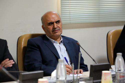 مدیران و کارکنان مدیریت شهری بخاطر حقوق شهرداری  ...