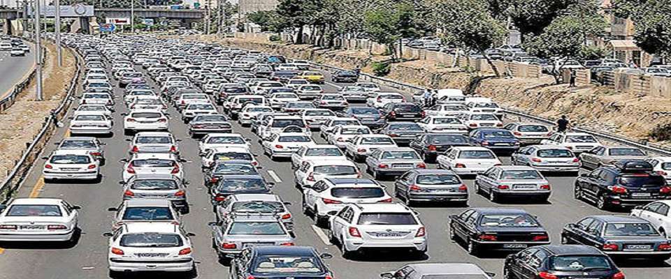 ترافیک شش کیلو متری در مسیر آزاد راه تهران_ پردیس+ فیلم