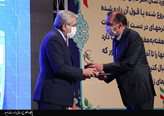 وزیر نیرو از تولیدکنندگان برتر برق کشور تقدیر کرد
