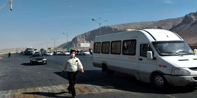 بازدید شهردار مبارکه از اجرای طرح منع تردد در پلیس راه اصفهان - شیراز