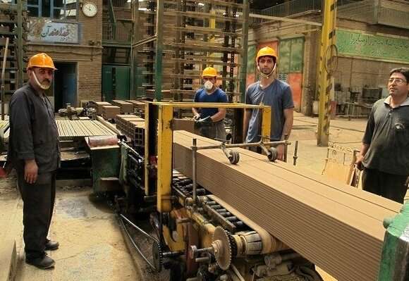 مجلس برای افزایش حقوق کارگران دست به کار شد