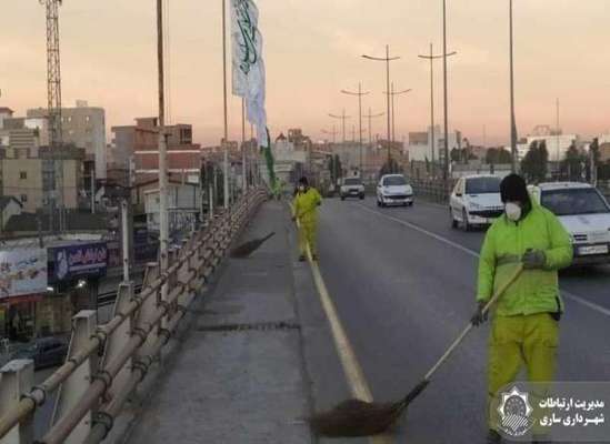 انجام تنظیف معابر و خیابان های سطح شهر به شکل هم افزایی در مناطق سه گانه شهری