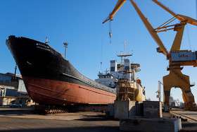 تعمیر و به آب اندازی ۳۰ فروند انواع شناور در بندر شهید رجایی