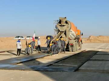 شرکت مس برای احداث محور رابر - کرمان متعهد شد