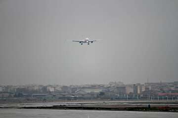 رشد ۱۰۰ درصدی پروازهای عبوری از آسمان ایران