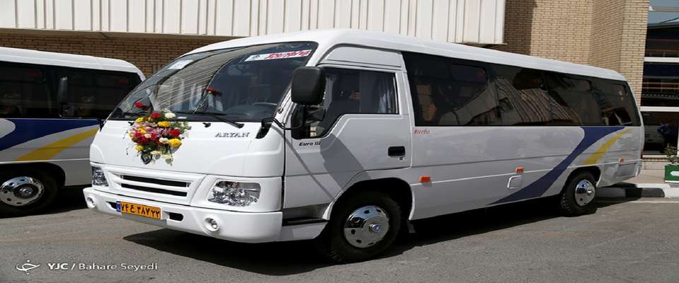 قیمت ون و مینی بوس به ۲ میلیارد تومان رسید/ جابه جایی سالانه ۱۸۰ میلیون مسافر از طریق ناوگان عمومی