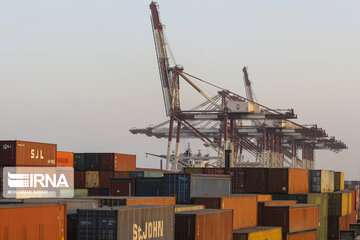 دعوت از ایران برای سرمایه‌گذاری در بنادر عمان