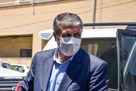 بورس سیمان گروگان گرفتن مردم است