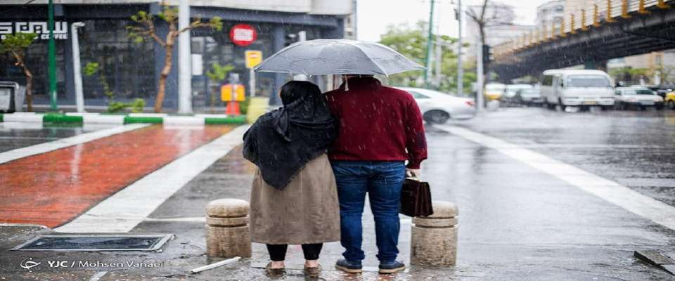 سامانه‌های بارشی به زودی شرق کشور را سیراب می‌کنند/ هشدار‌های هواشناسی را جدی بگیرید