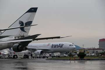 کاهش ۵۰درصدی پروازها به کیش و مشهد به علت شیوع کرونا تا ۱۰ روز