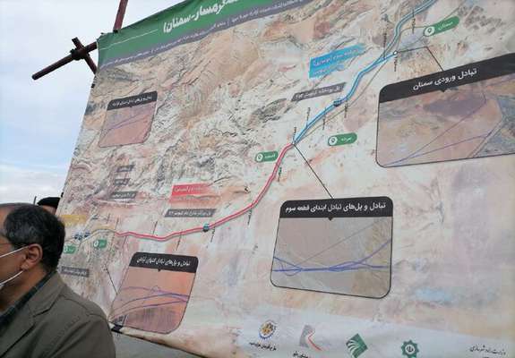 ساخت آزادراه حرم تا حرم در محدوده گرمسار - سمنان سال آینده تمام می‌شود