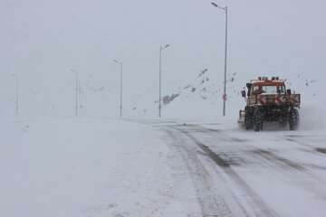 بارش برف و باران شدید همراه با کاهش دما تا روز سه‌شنبه در کشور