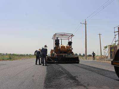 اجرای روکش آسفالت در شهرک نجف‌آباد