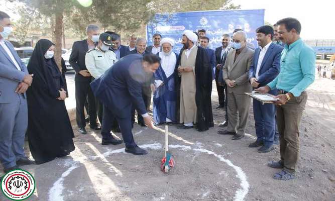 کلنگ‌زنی دو طرح عمرانی شهرداری رفسنجان با حضور استاندار کرمان