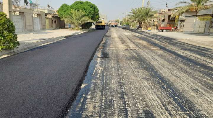 آغاز عملیات اجرایی آسفالت خیابان شقایق واقع در کوی طالقانی توسط شهرداری خرمشهر