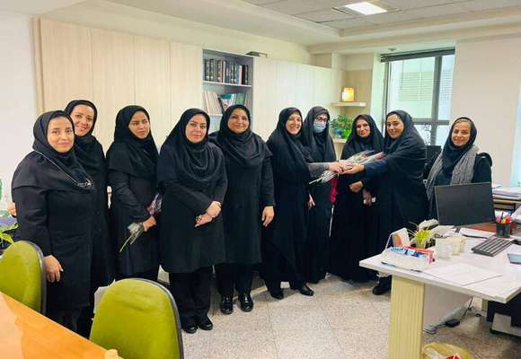 دیدار مشاور امور بانوان وزارت راه و شهرسازی با پرستاران واحد سلامت ستاد