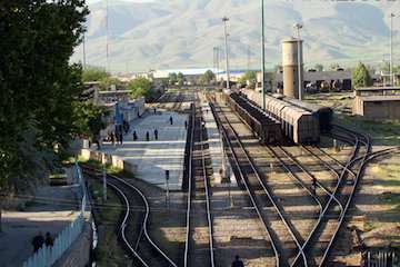 خط یک ایستگاه دورود بازسازی شد