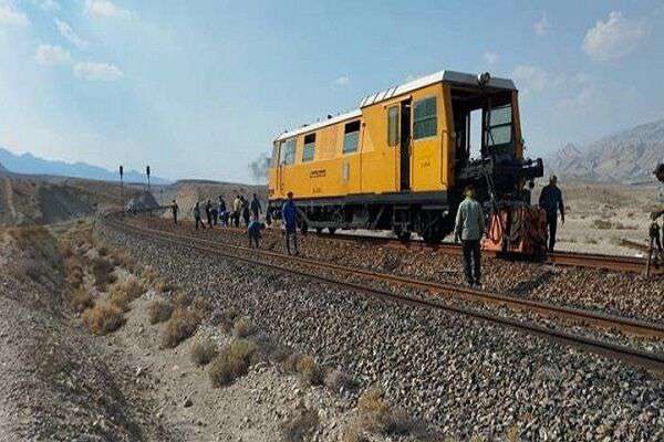 برچیده شدن تقلیل سرعت در محورهای راه آهن منطقه هرمزگان