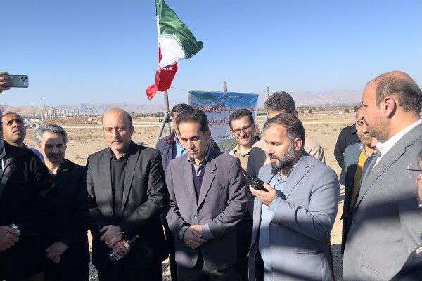 آغاز عملیات اجرایی ۱۶۰۰ واحد نهضت ملی مسکن در فولادشهر و بیمارستان ۳۰۰ تختخوابی در بهارستان