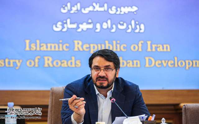 وزیر راه‌ و شهرسازی از رفع ۵۴۰ نقطه حادثه خیز در راه‌های کشور خبر داد