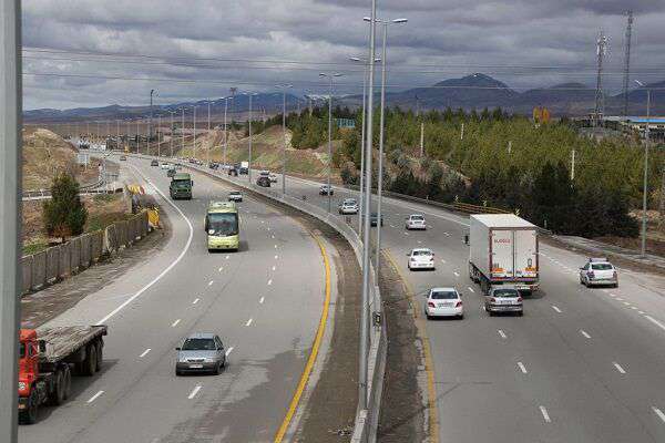 تردد روان در محورهای هراز و فیروزکوه و آزادراه قزوین – رشت