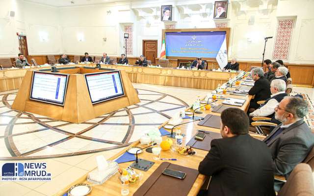 طرح احداث  ۱۹ طبقه تجاری در پلاکی واقع در پاسداران شمالی