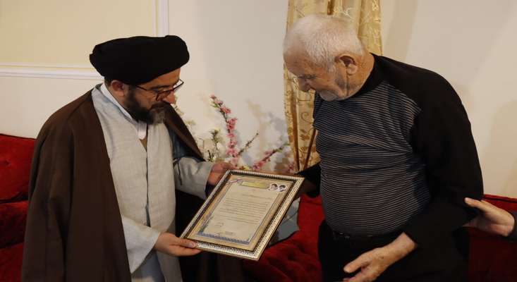 دیدار شهردار تبریز با خانواده شهیدان والامقام «اسدی» و «احمدی»