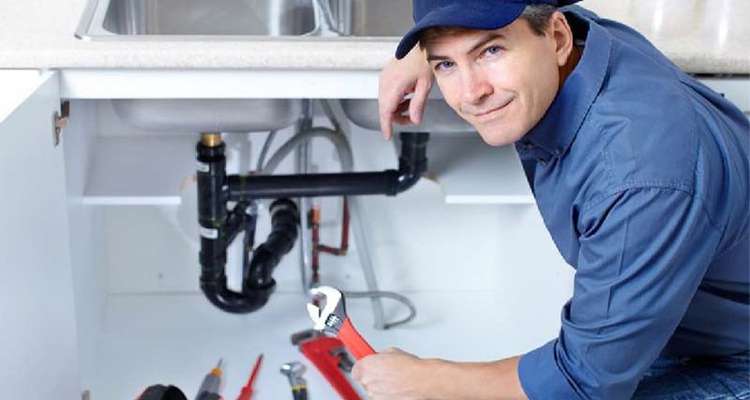  رفع گرفتگی لوله پلاستیکی آب گرم (راهنمای رسوب زدایی جامع)