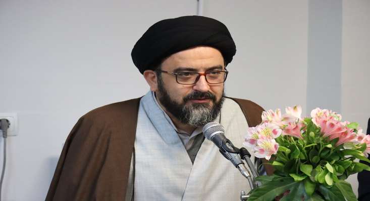 آزمایشگاه جدید درمانگاه امام رضا(ع) شهرداری تبریز به بهره‌برداری رسید/ برنامه ریزی برای احداث سومین درمانگاه شهرداری