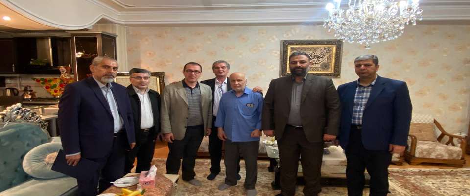 دیدار شهردار منطقه ۸ تبریز با خانواده معزز شهید احد کمالی نژاد